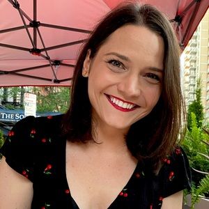 Meet your Posher, Stephanie